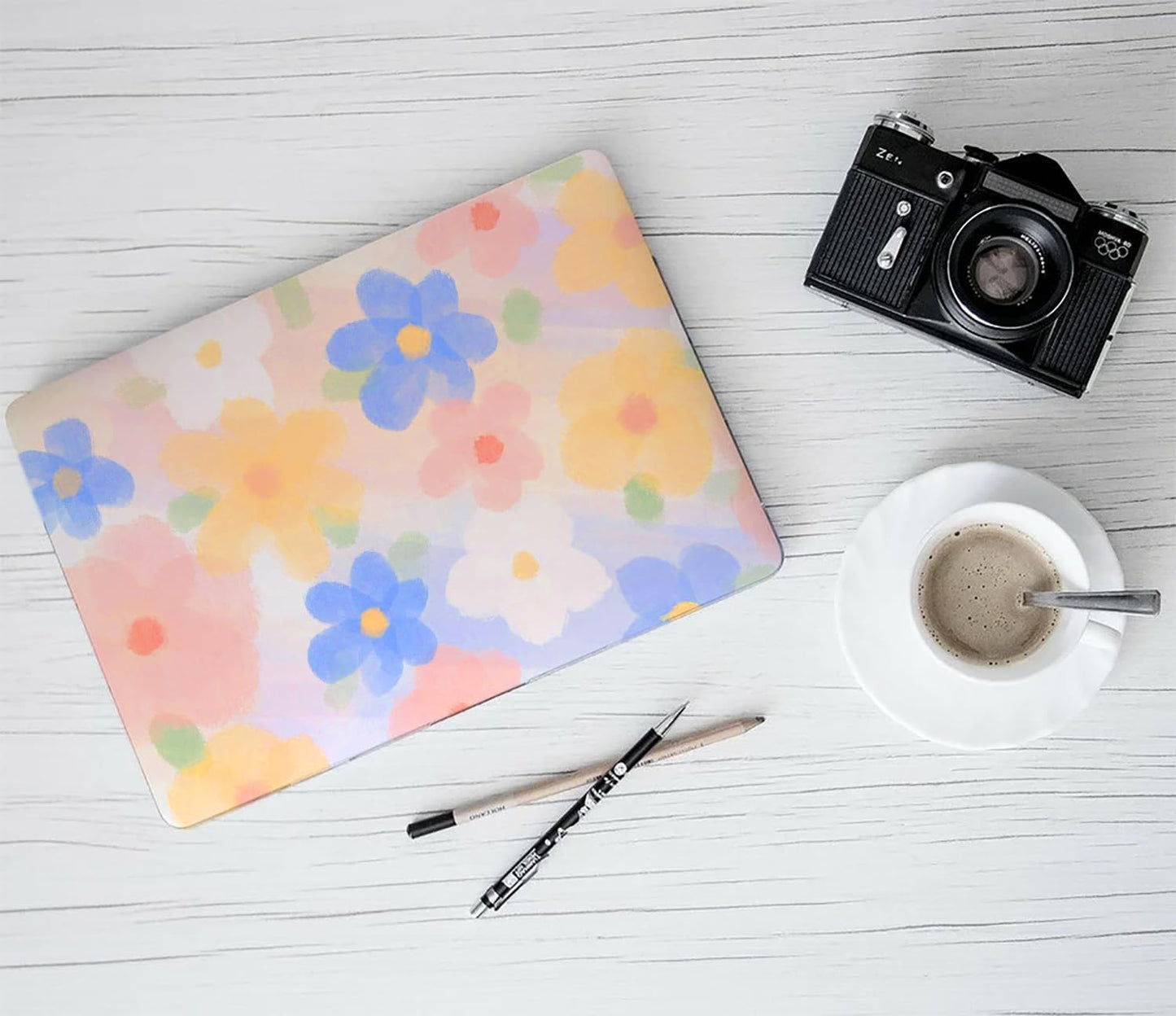 LanBaiLan Compatible for MacBook Pro 13 inch with Touch Bar 2022 2021 2020 2019 2018 2017 2016 Release M1 M2 A2338 A2289 A2251 A2159 A1989 A1706 A1708 Protective Case & Keyboard Cover, Paint Flower