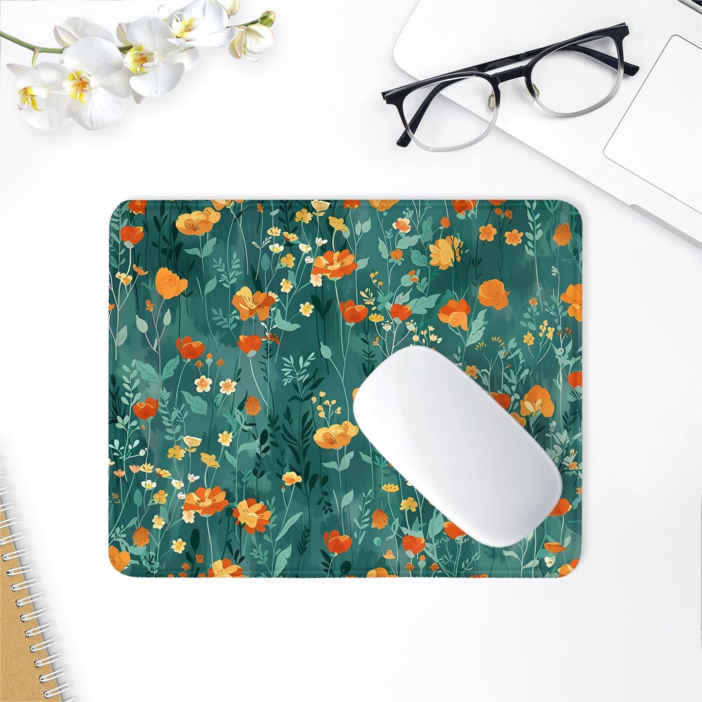 ITNRSIIET Mouse Pad with Stitched Edge Premium Textured Smooth Precise Operation Waterproof Washable Non-Slip Rubber Base Desktop Protection Mat, 10.2×8.3×0.12 inches, Beautiful Flowers