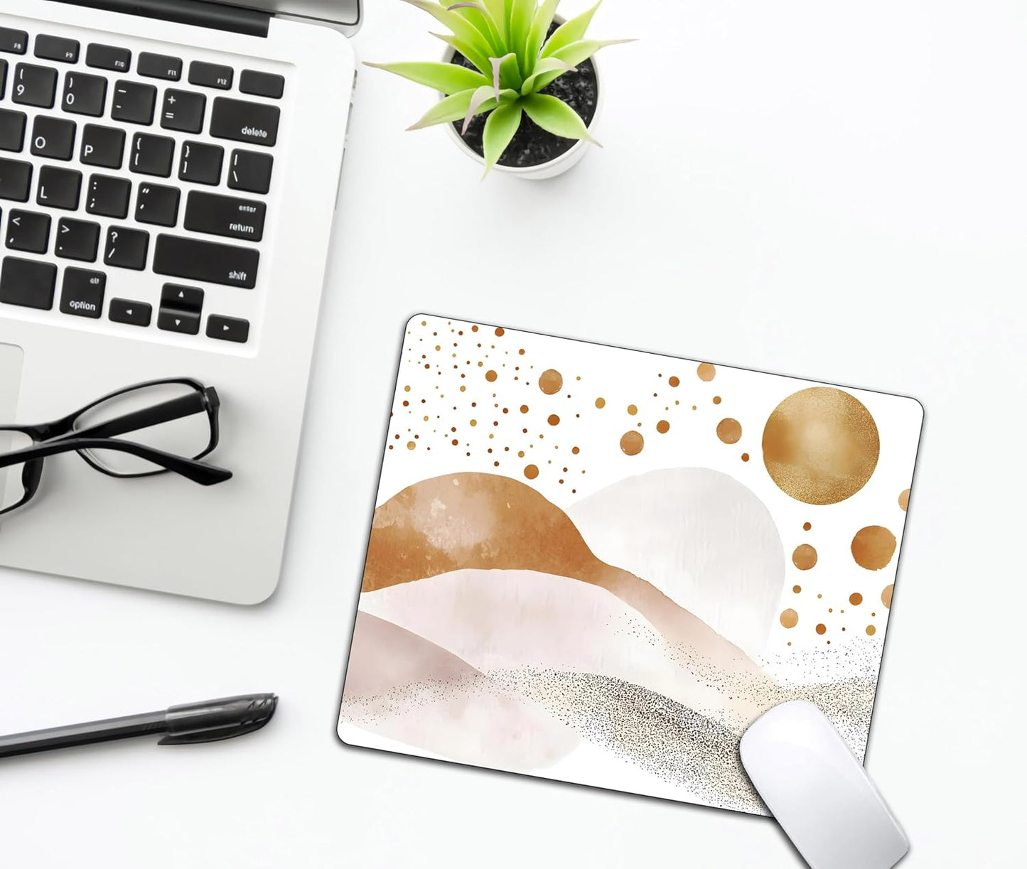 Aesthetic Mountains Boho Mouse Pads for Desk, Portable Wireless Computer Mouse pad Small Design with Women, Non-Slip Rubber Base Laptop Mousepad 9.5" x 7.9" Smooth Surface for Office & Travel