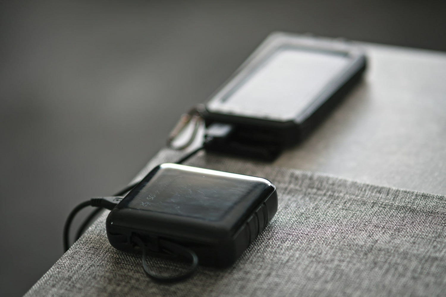 Power Banks & Portable Batteries