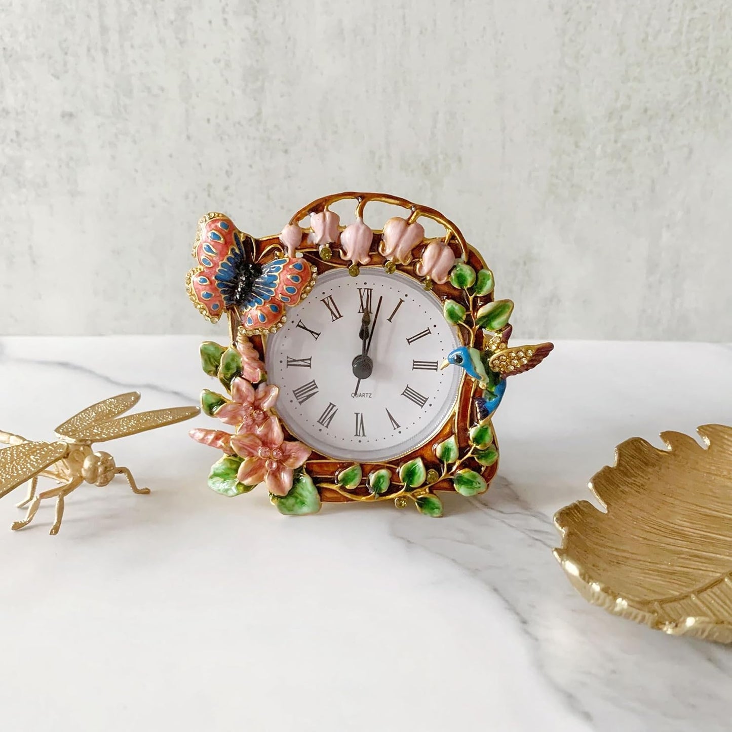 Decorative Mini Table Clock, Vintage Metal Silent Analog Quartz Battery Operated Table Top Clock for Living Room Decor Shelf