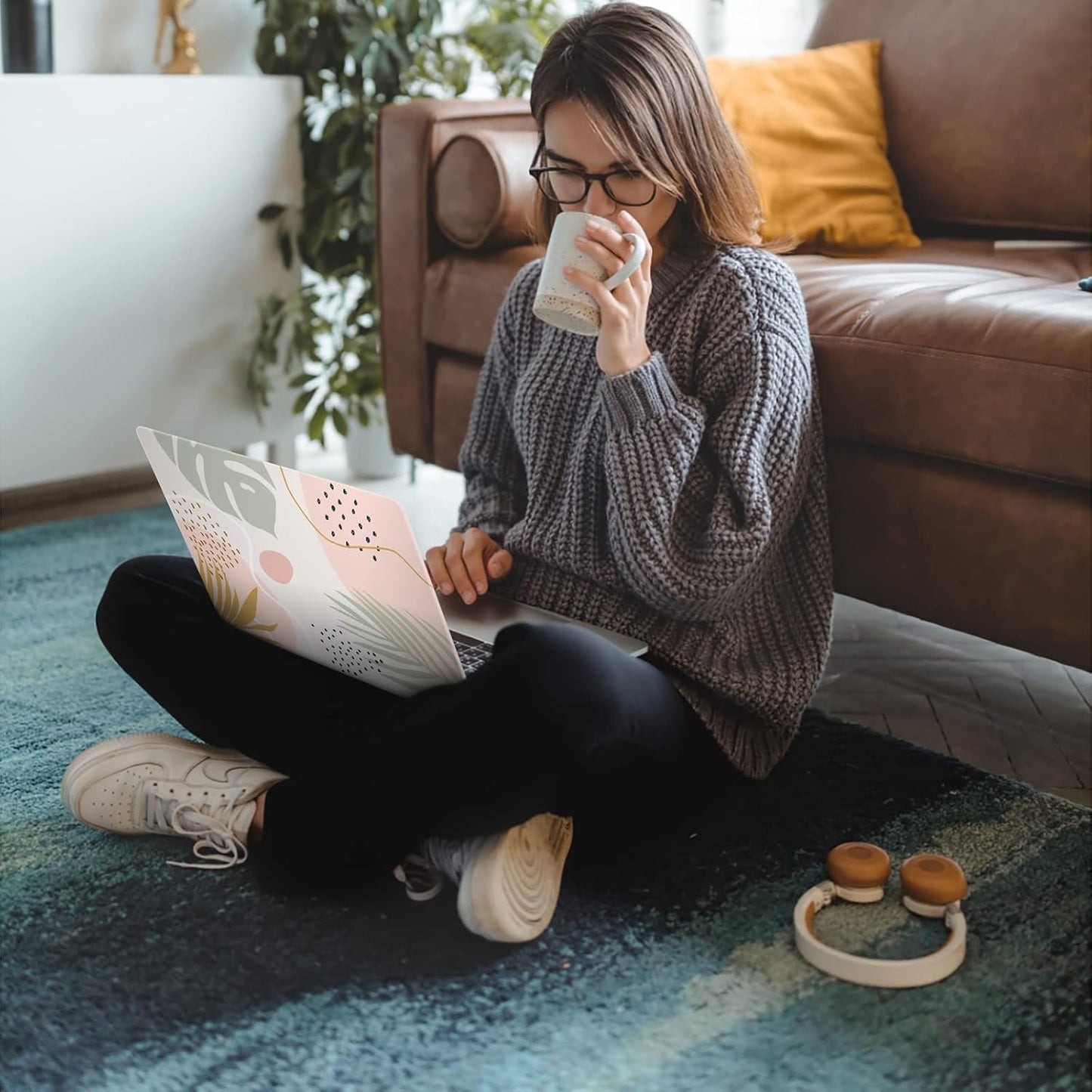 iCasso for MacBook Air 13 inch Case 2025 2024-2022 Release M4 A3240 M3 A3113 A2681 M2 with Liquid Retina Display, Hard Plastic Shell for Mac Air 13.6, TPU Keyboard Cover&Screen Protector, Morandi