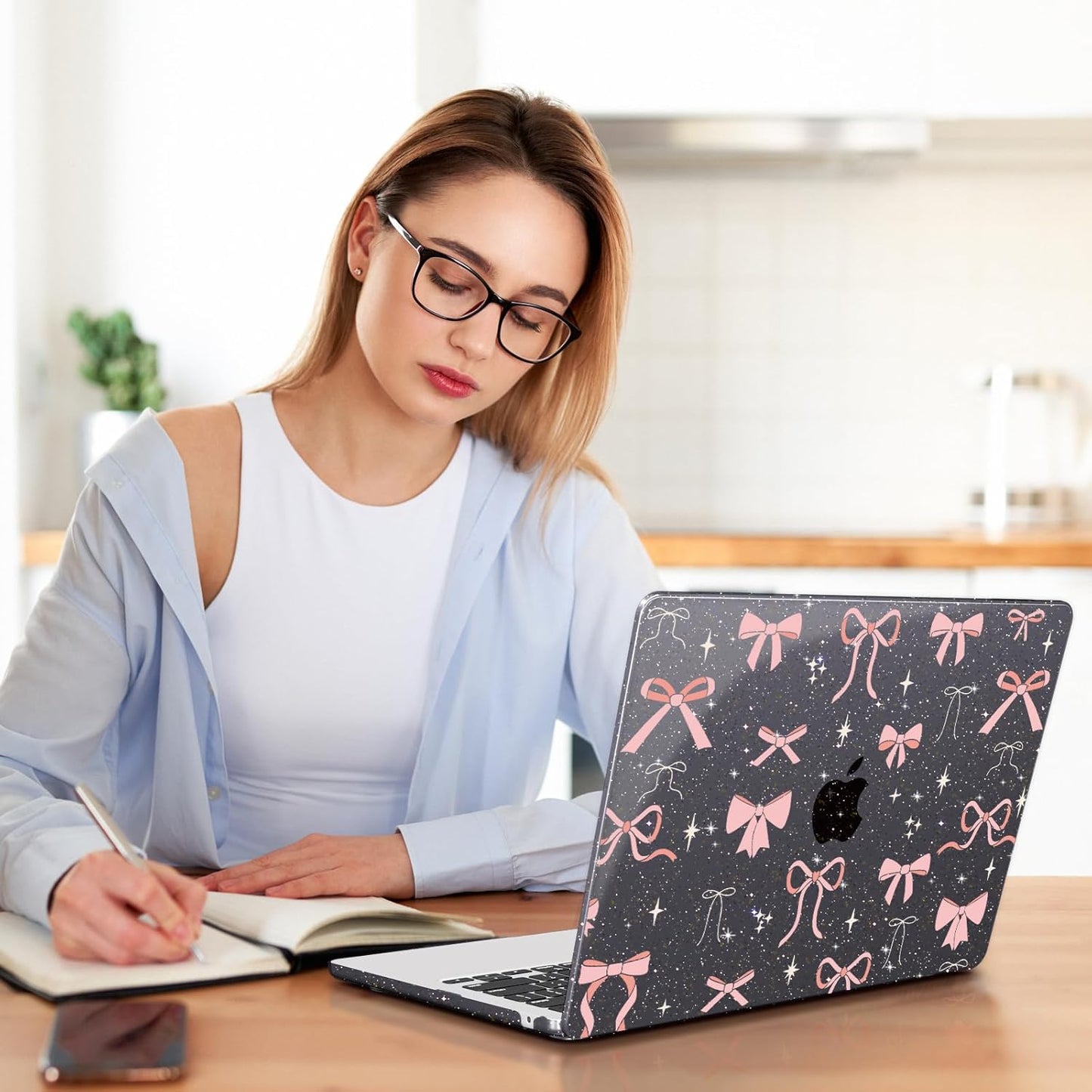 Teryeefi for MacBook Air 13.6 inch Case M4 M3 M2 2024-2022 Release Model A3240 A3113 A2681, Protective Plastic Hard Shell Case Cover for MacBook Air M2 M3 M4 Chip 13 inch, Pink Ribbon Bow-105