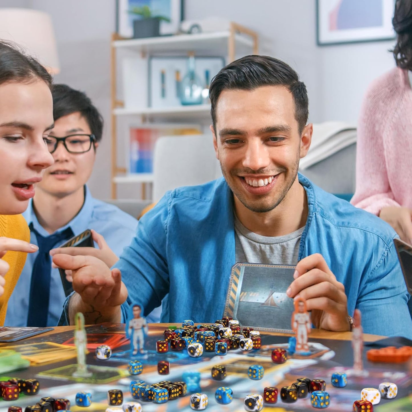 144 Pieces 12mm 6 Sided Mini Dice Set for School Classroom Table Games D6 Game Standard Dice with Portable Plastic Box for Teaching Math Learning