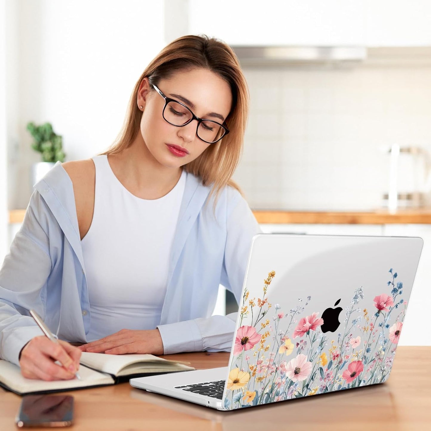 Teryeefi for MacBook Air 13.6 inch Case M4 A3240/M3 A3113/M2 A2681 (Released 2025 to 2022), Hard Shell + Keyboard Cover+ Screen Protector+Dustplug + Type-C Adapter, Wild Flowers A010