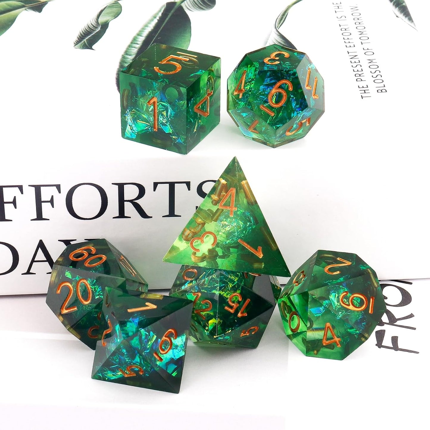 Haxtec Sharp Dice Resin DND Dice Set Polyhedral D&D Dice for Roleplaying Dice Games Compatible with Dungeons and Dragons Gifts