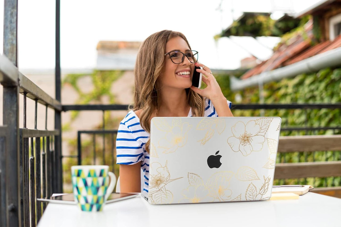 Teryeefi for 2022 2020 MacBook Pro 13 inch Case M2/M1 Chip (Model A2338 A2289 A2251 with Touch Bar), Plastic Hard Shell Case & Keyboard Cover & Screen Protector, Gold Floral Leaf