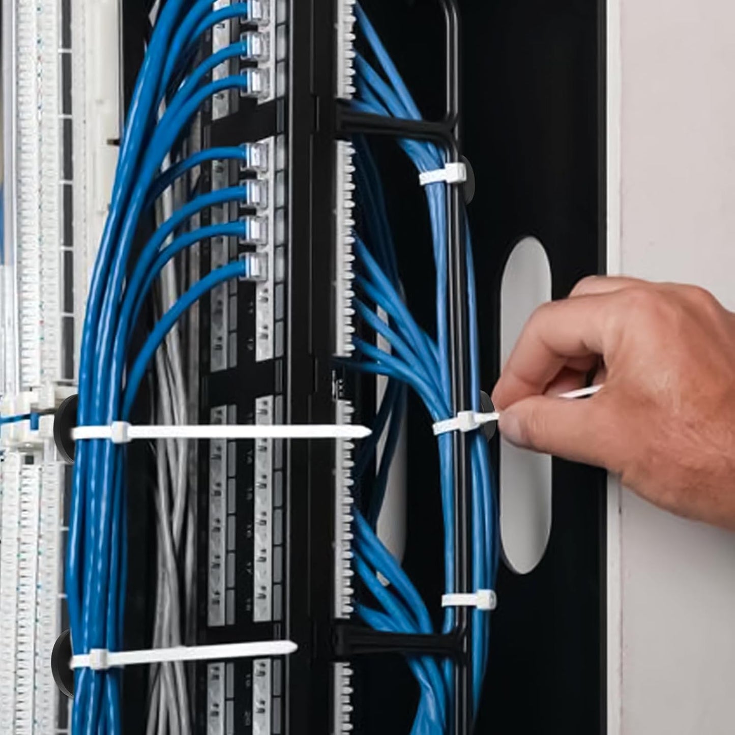 20Pcs Magnetic Cable Zip Tie Base, Multipurpose Cable Ties Mount Wire Clips Management Base,Heavy Duty Wire Cable Holder Supplies for Electrical Cable Wire Organization(Vertical Tension 3.5kg)