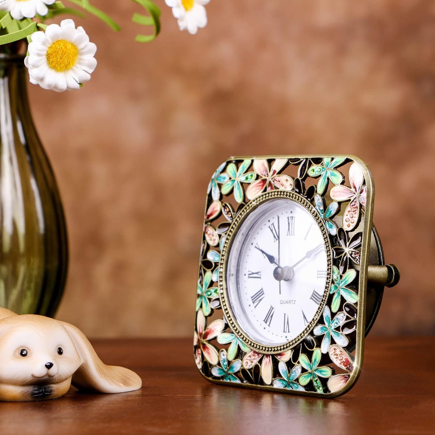 Decorative Mini Table Clock, Vintage Metal Silent Analog Quartz Battery Operated Table Top Clock for Living Room Decor Shelf