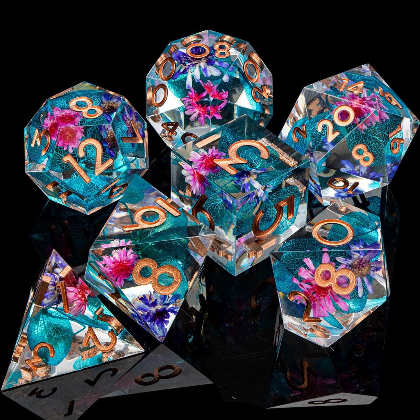 ARUOHHA DND Resin Dice Translucent Sharp Edged Dragons Dice Set, 7pcs Flower Leaf Polyhedral Dungeons D and D Dice RPG Role Playing Game D20 D12 D10 D8 D6 D4