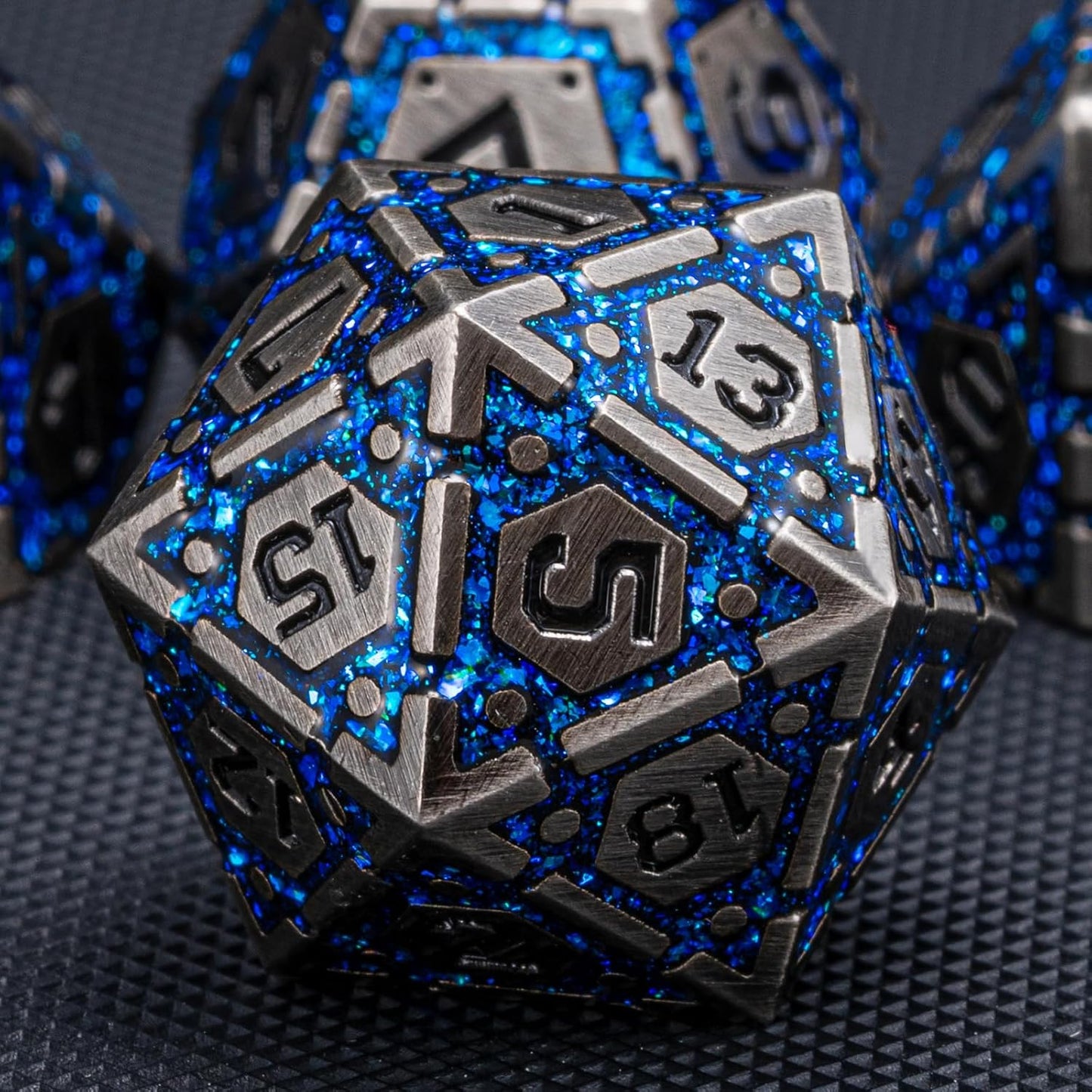 DND Metal Dice Set, Polyhedral Dice Set for RPG D&D Dice with Cracks Dungeons and Dragons Dice Set for RPG TTRPG D&D Die with Gift Case(Antique Nickel Blue)