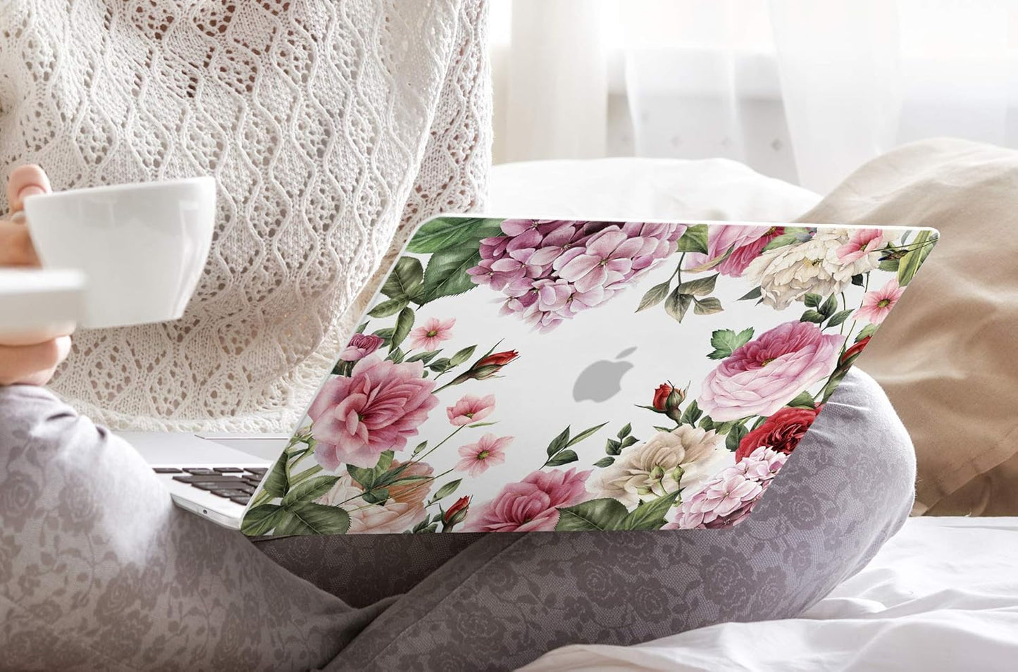 Batianda for MacBook Air 13 Inch Case 2020 2019 2018 A2337 A2179 A1932, Printing Clear Hard Shell Cover with Keyboard Cover & Screen Protector for New MacBook Air 13 Retina & Touch ID (Flower-White)