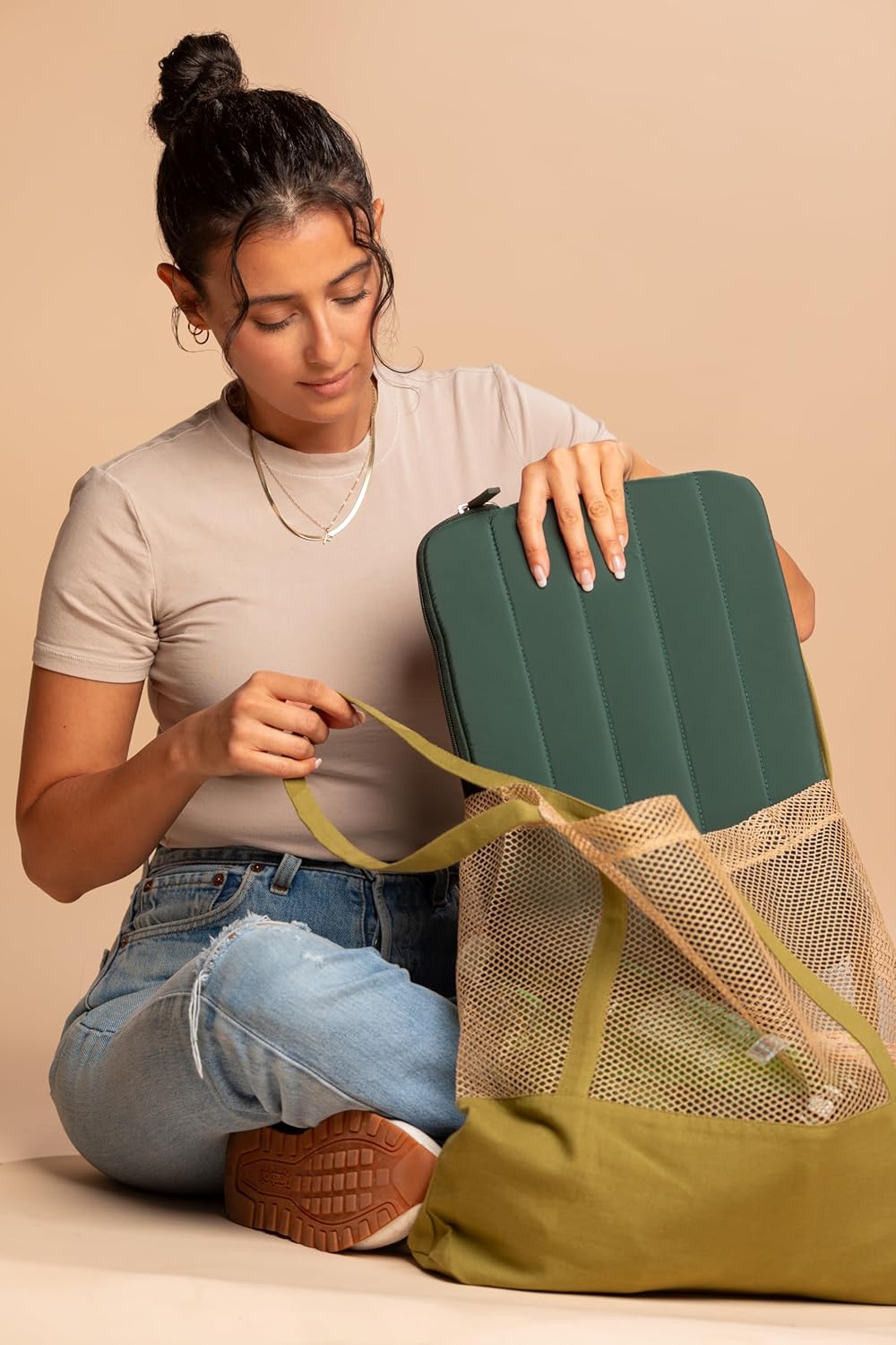 ANECDOTE Laptop Case 15-16 Inch – A Perfect Laptop Sleeve - Compatible with MacBook Air/Pro 15 inch M3 M2 M1 Chip Pro Max 2023-2021 – Fits well, Made of 100% Nylon with Aesthetic Design (Forest Green)