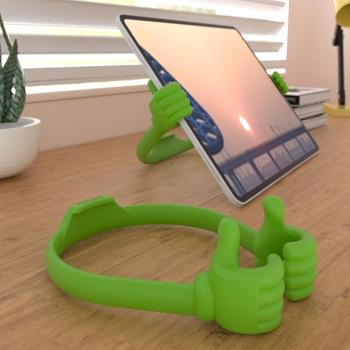Honsky Thumbs Up Tablet Stand - Portable Monitor Stand Holder for Desktop, Universal Cute, Green