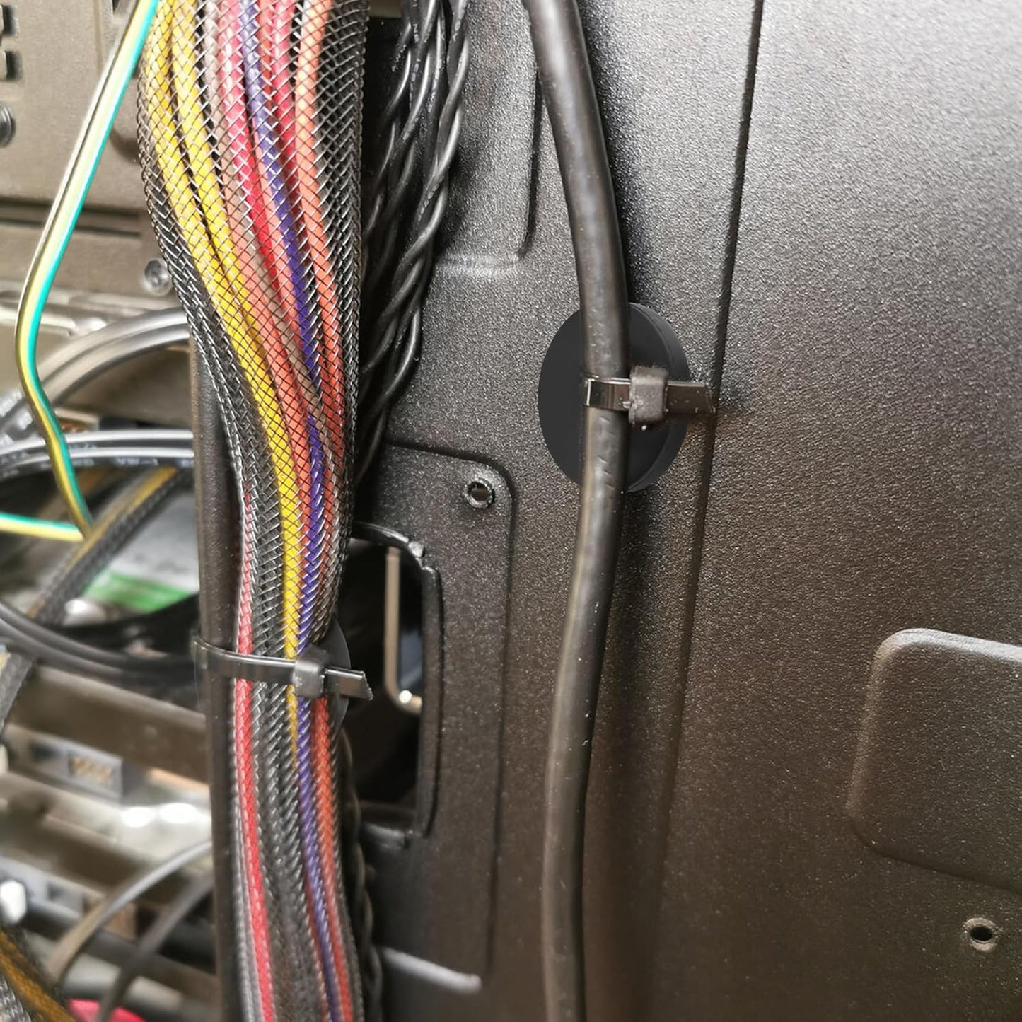 20Pcs Magnetic Cable Zip Tie Base, Multipurpose Cable Ties Mount Wire Clips Management Base,Heavy Duty Wire Cable Holder Supplies for Electrical Cable Wire Organization(Vertical Tension 3.5kg)