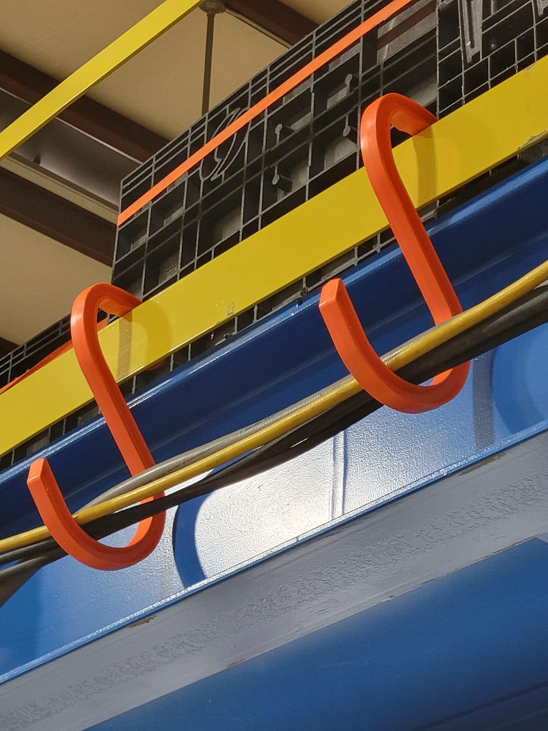 HIGH 5 Hook Grande - Heavy Duty, Industrial Safety Hook for Hanging Cables, Cords, Hoses and Welding Leads. 250 lb Capacity (Box of 20)