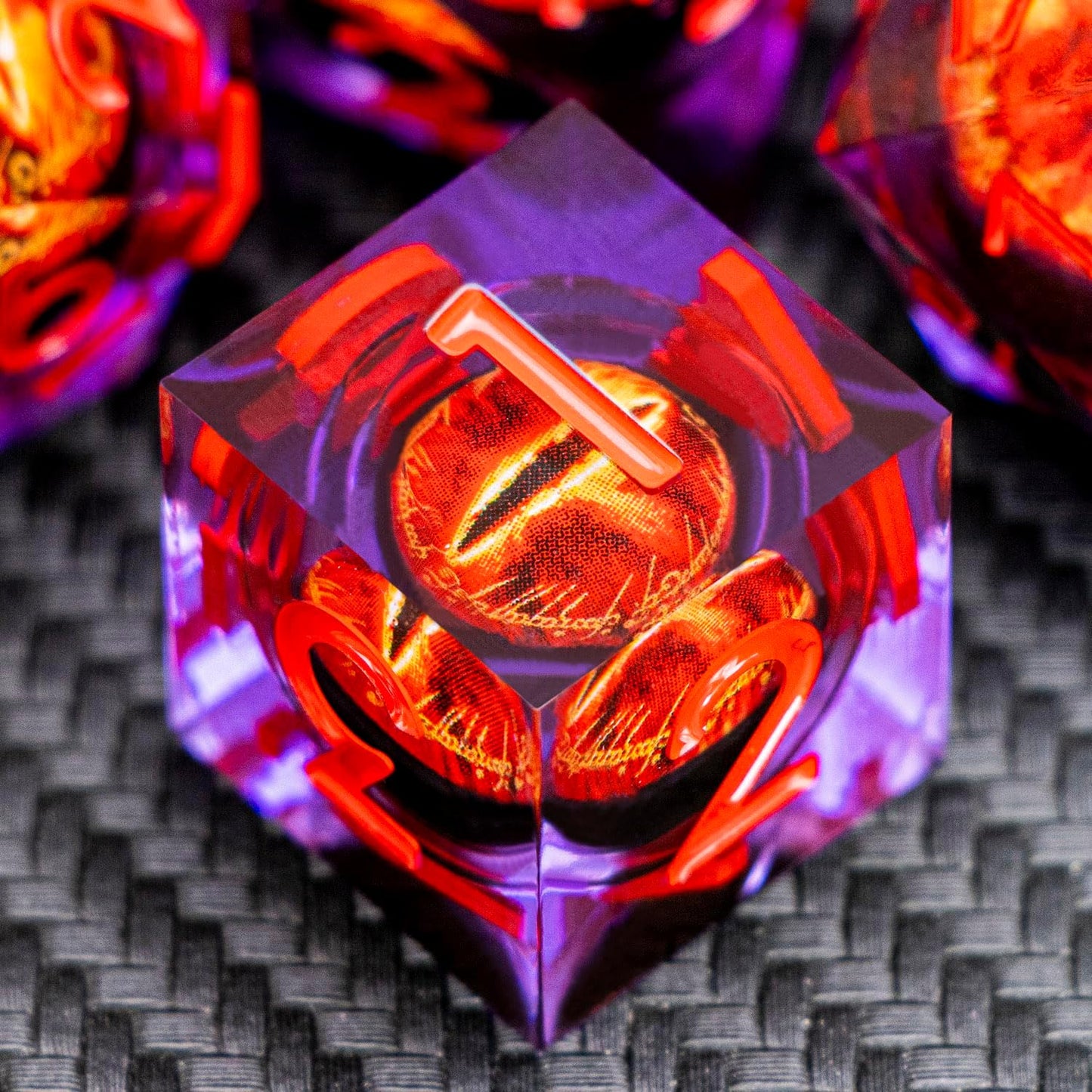 ARUOHHA DND Resin Dice Gazes Eye Dice Purple Red Liquid Core Flaming RPG Sharp Edged Dice Set with Gift Box, Polyhedral D and D Dice Set Compatible with Dungeons Dragons Role Playing Game D20 D6