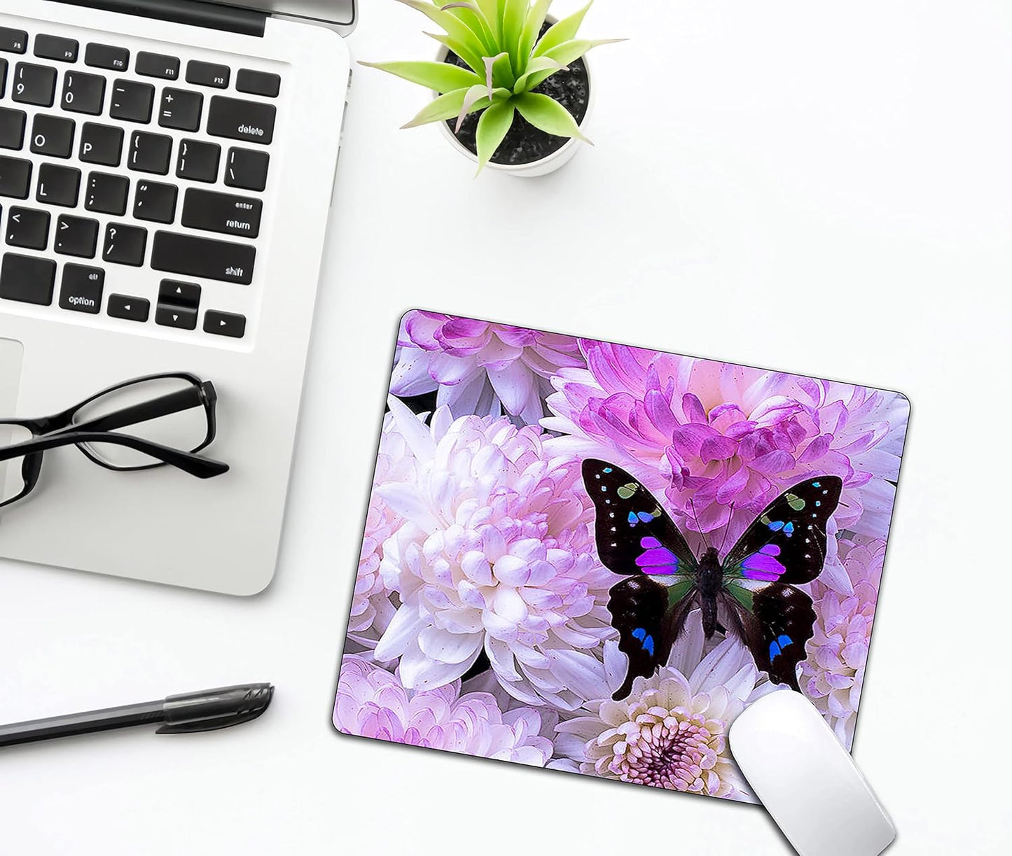 Black Butterfly Mouse Pad, White Daisy Mousepad for Design, Anti-Slip Rubber Base Wireless Mouse Pads for Laptop
