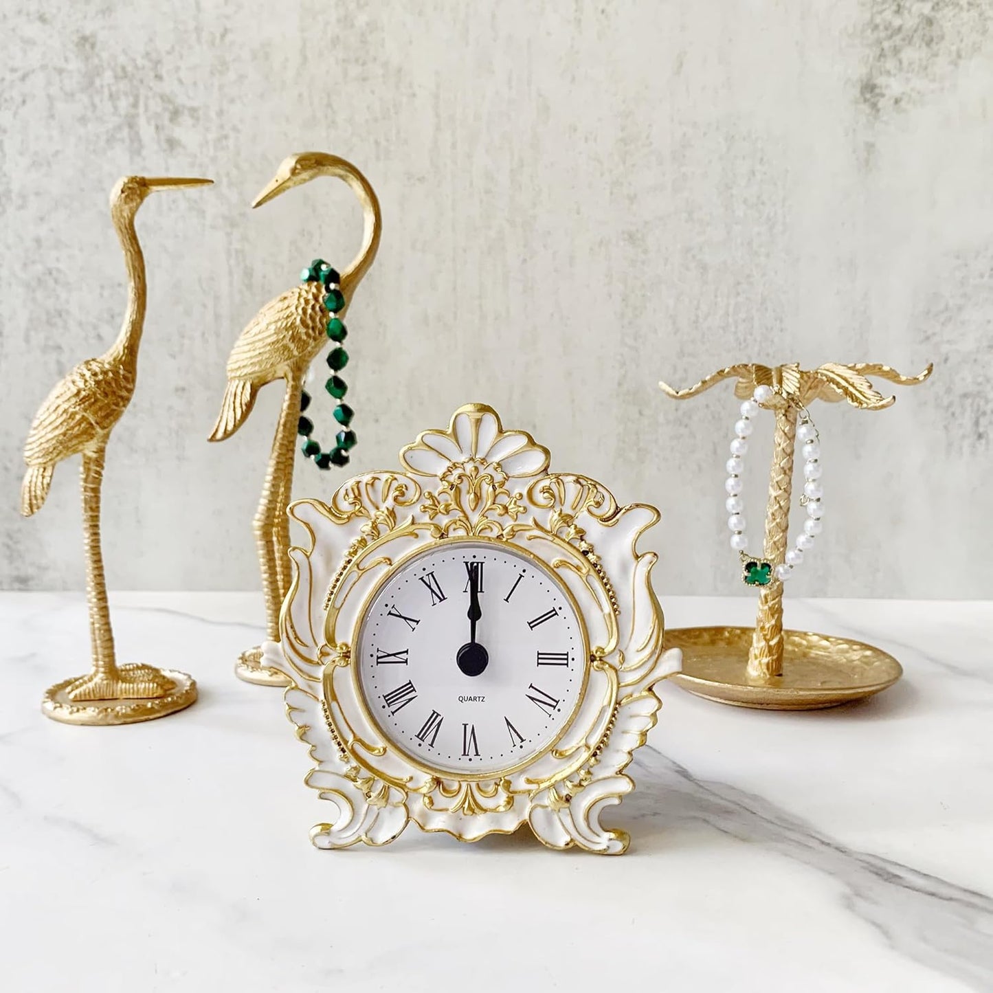 Decorative Mini Table Clock, Vintage Metal Silent Analog Quartz Battery Operated Table Top Clock for Living Room Decor Shelf