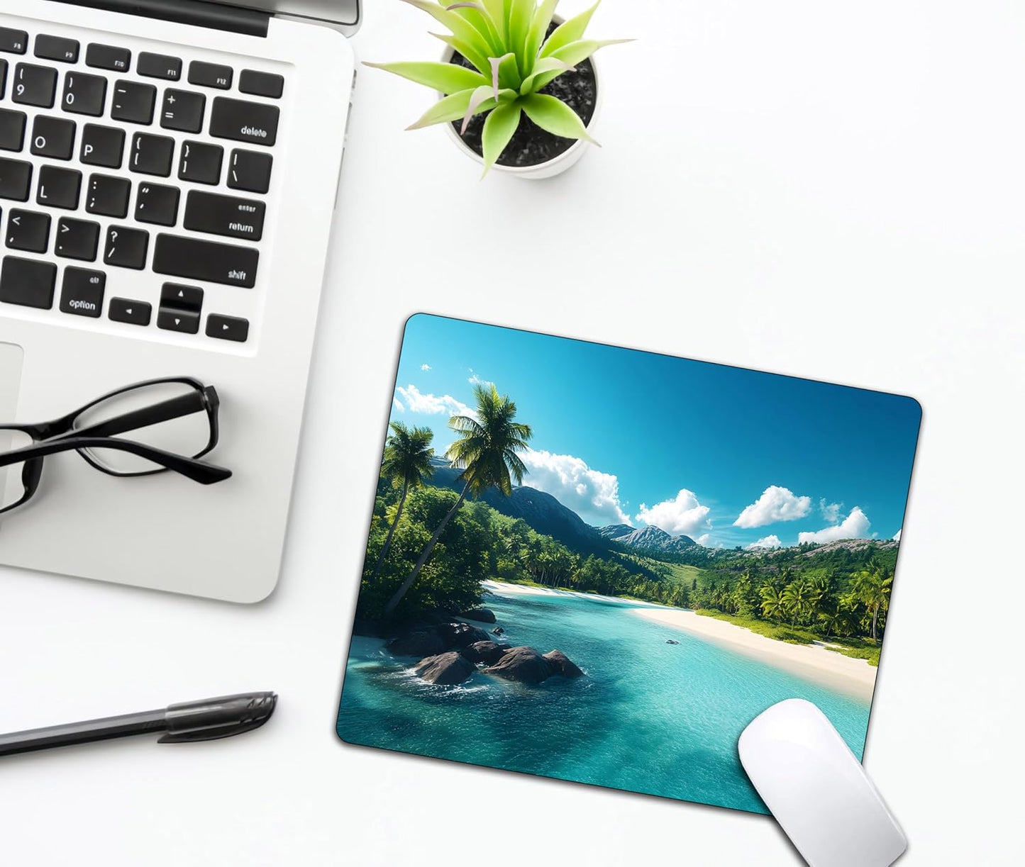 Aesthetic Beach Landscape Mouse Pads for Desk, Portable Wireless Computer Mouse pad Small Design with Women, Non-Slip Rubber Base Laptop Mousepad 9.5" x 7.9" Smooth Surface for Office & Travel