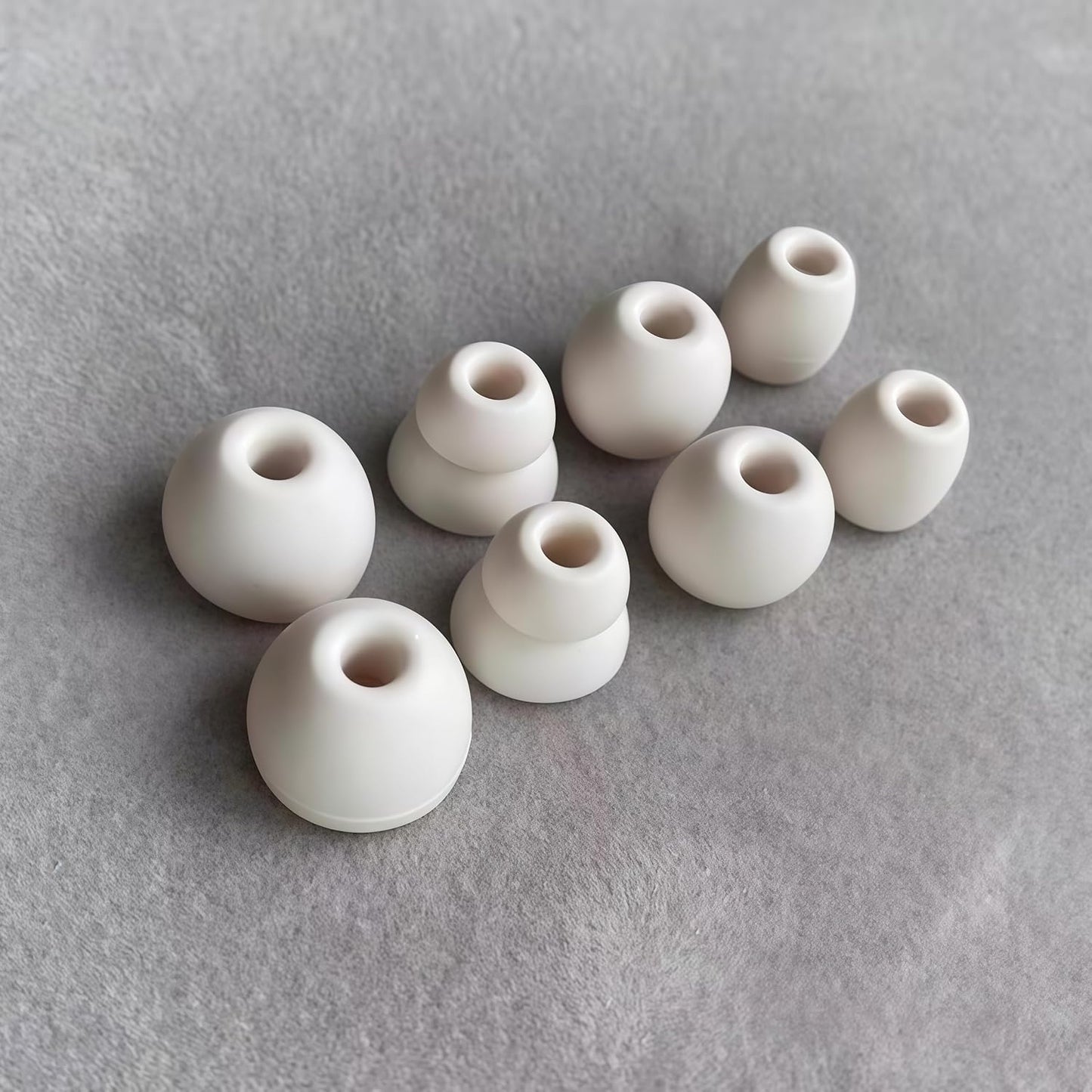 8Pair Replacement Eartips Silicone Earbuds Buds Set for Powerbeats Pro,Beats x,Urbeats, Beats Wireless Earphone Headphones Black (White)