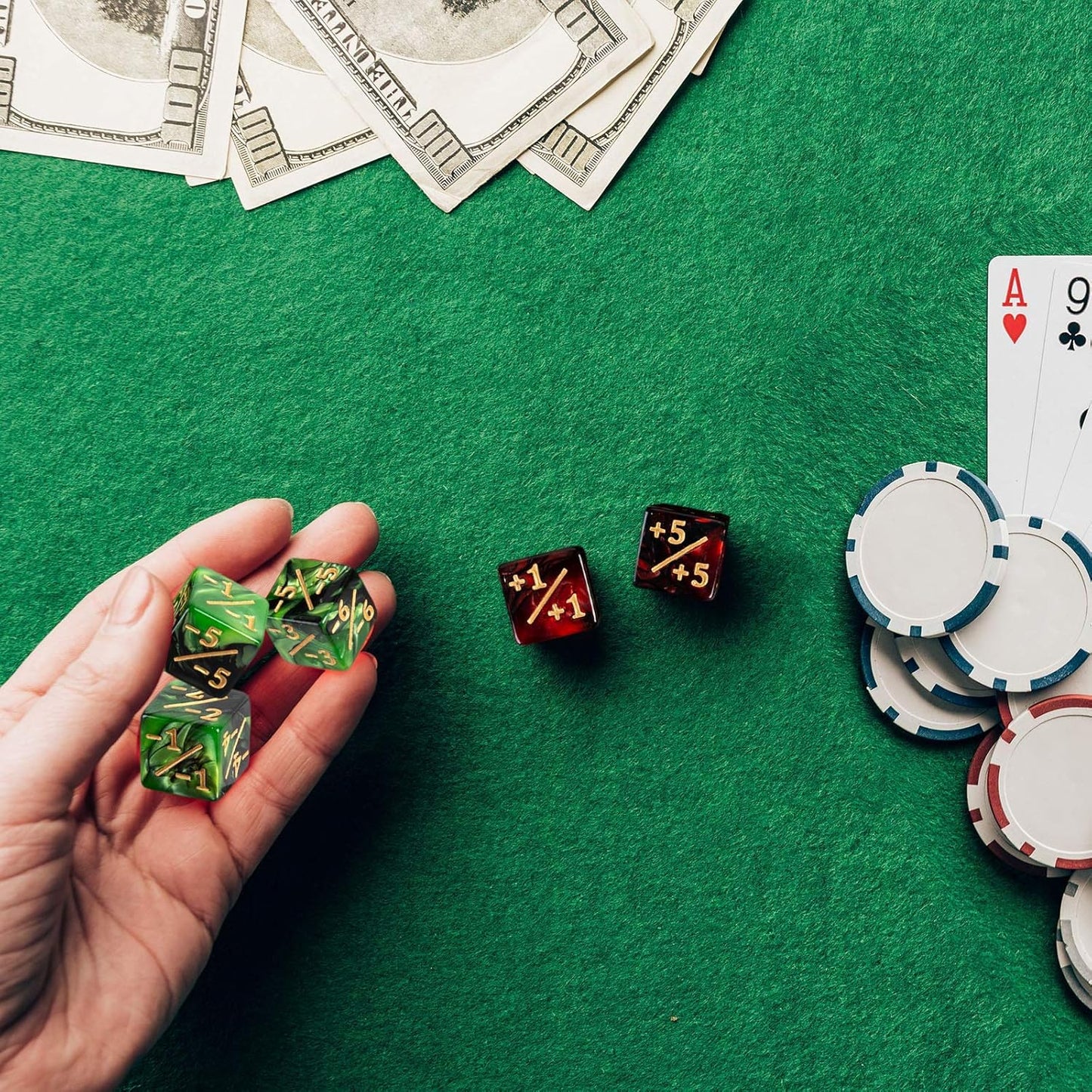 48 Pieces MTG Dice Counter Magic The Gathering Counters +1/+1 Dice Tokens Set Loyalty Life Gifts for Cards Gaming Accessories (Ruby, Emerald)